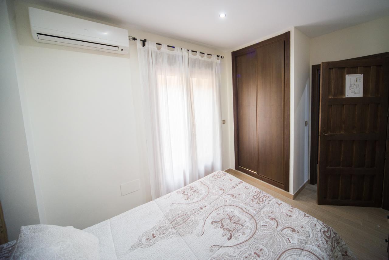 Apartament Toneles *
